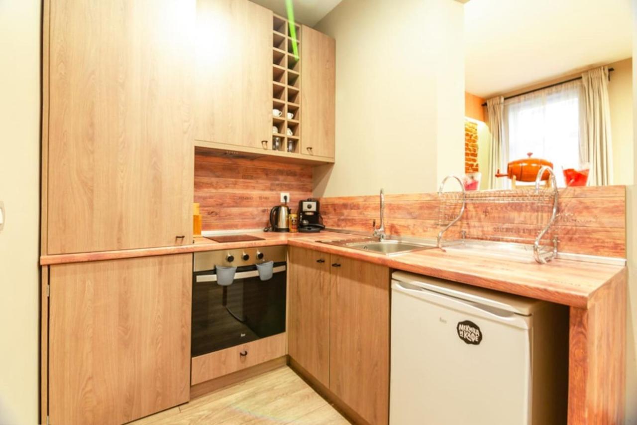 1 Bedroom Wine Journey *